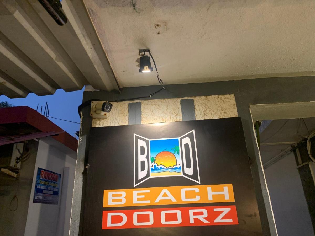 Beach Doorz Ξενοδοχείο Baga Εξωτερικό φωτογραφία
